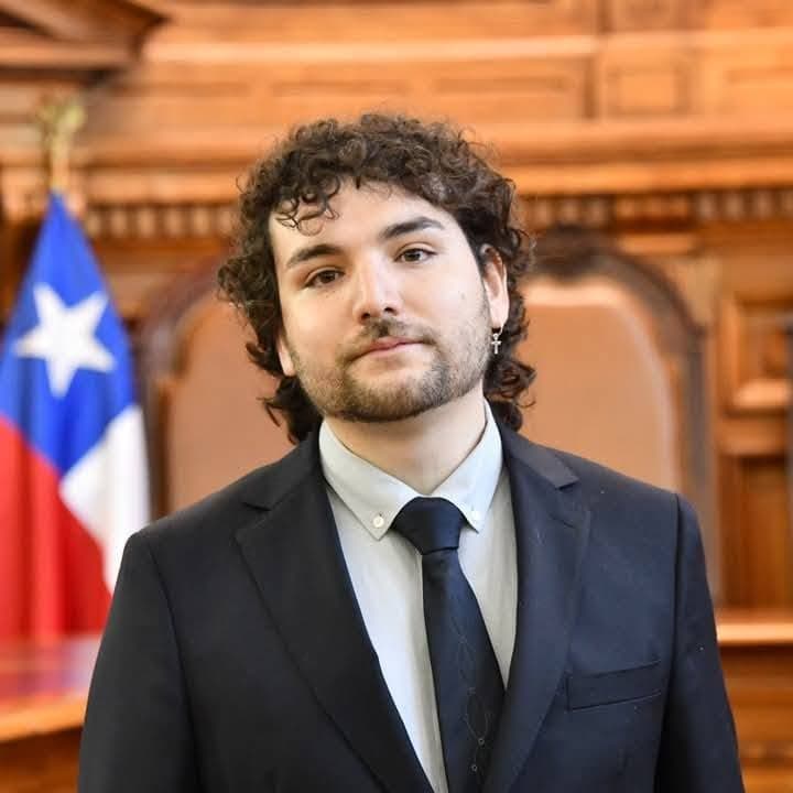 Vicente Alfonso Rojas Osorio, integrante del equipo de Abogados DV